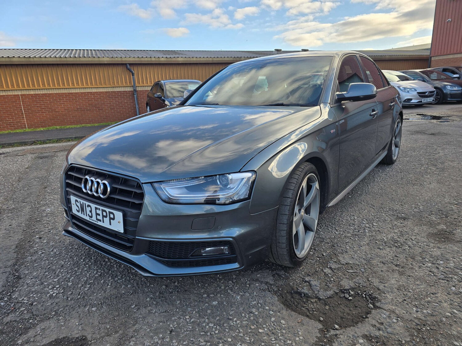 Used Audi A4 2013 for sale - 77793053: Photo 24