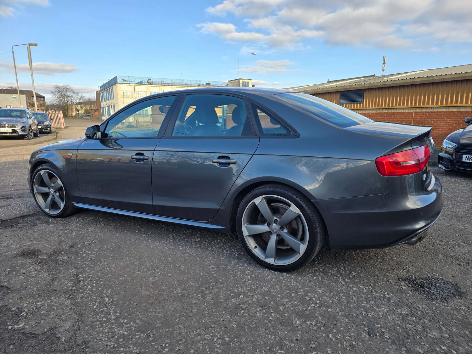 Used Audi A4 2013 for sale - 77793053: Photo 7