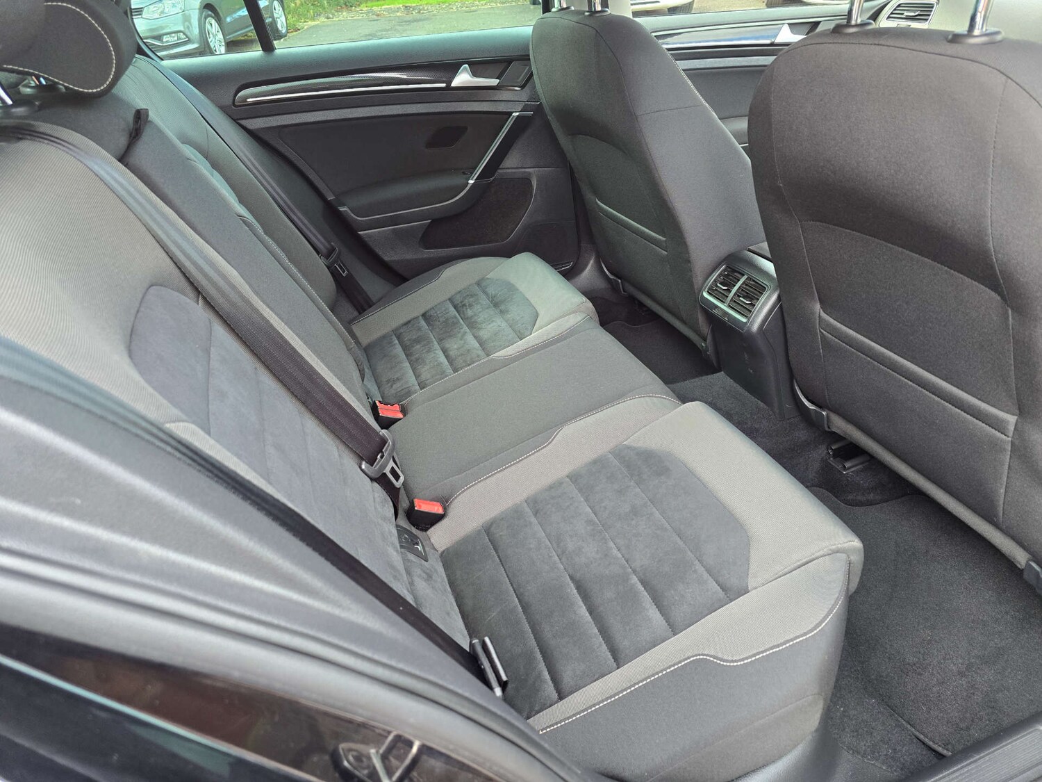 Used Volkswagen Golf 2015 for sale - 75952731: Photo 18