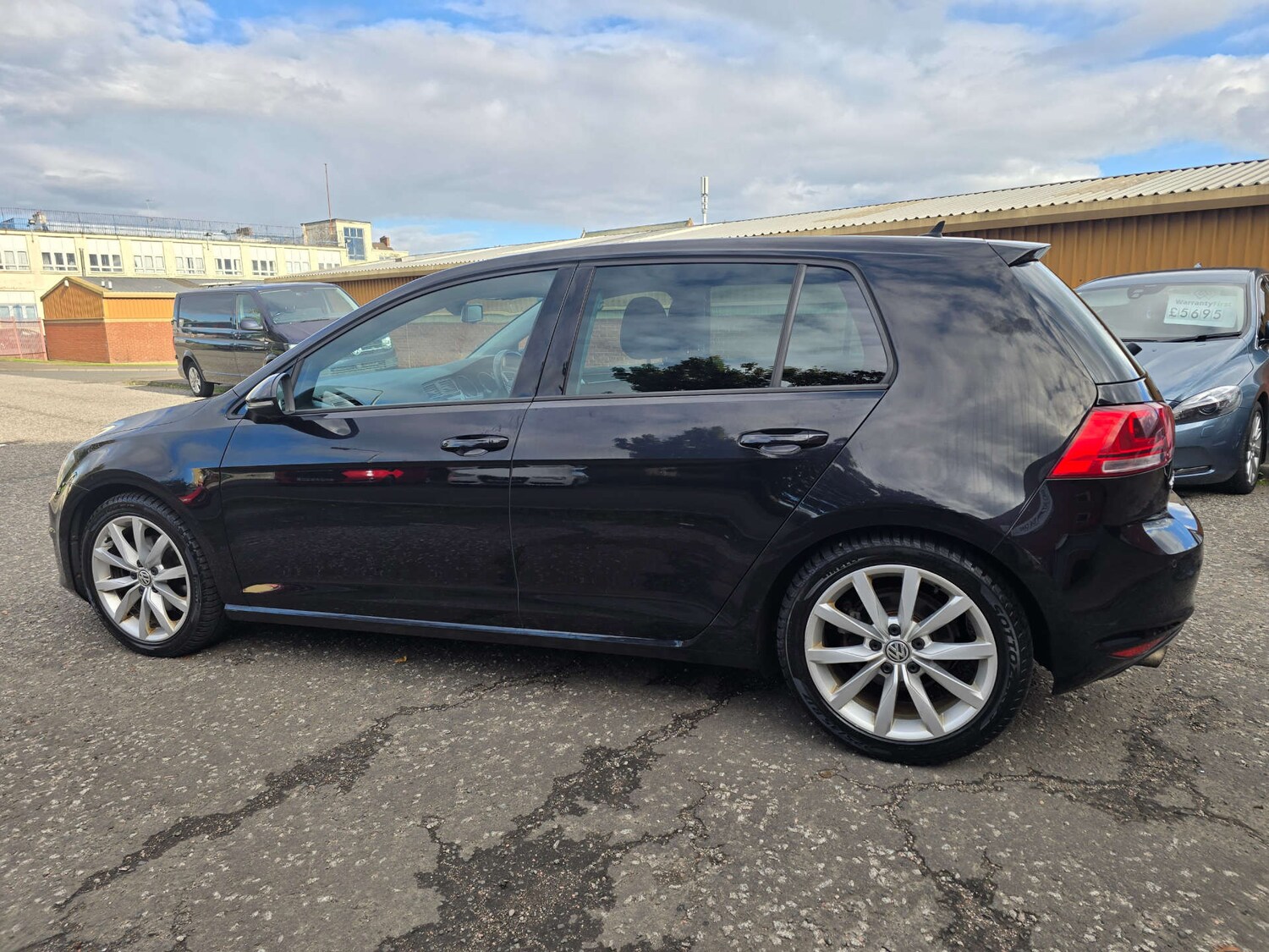 Used Volkswagen Golf 2015 for sale - 75952731: Photo 29