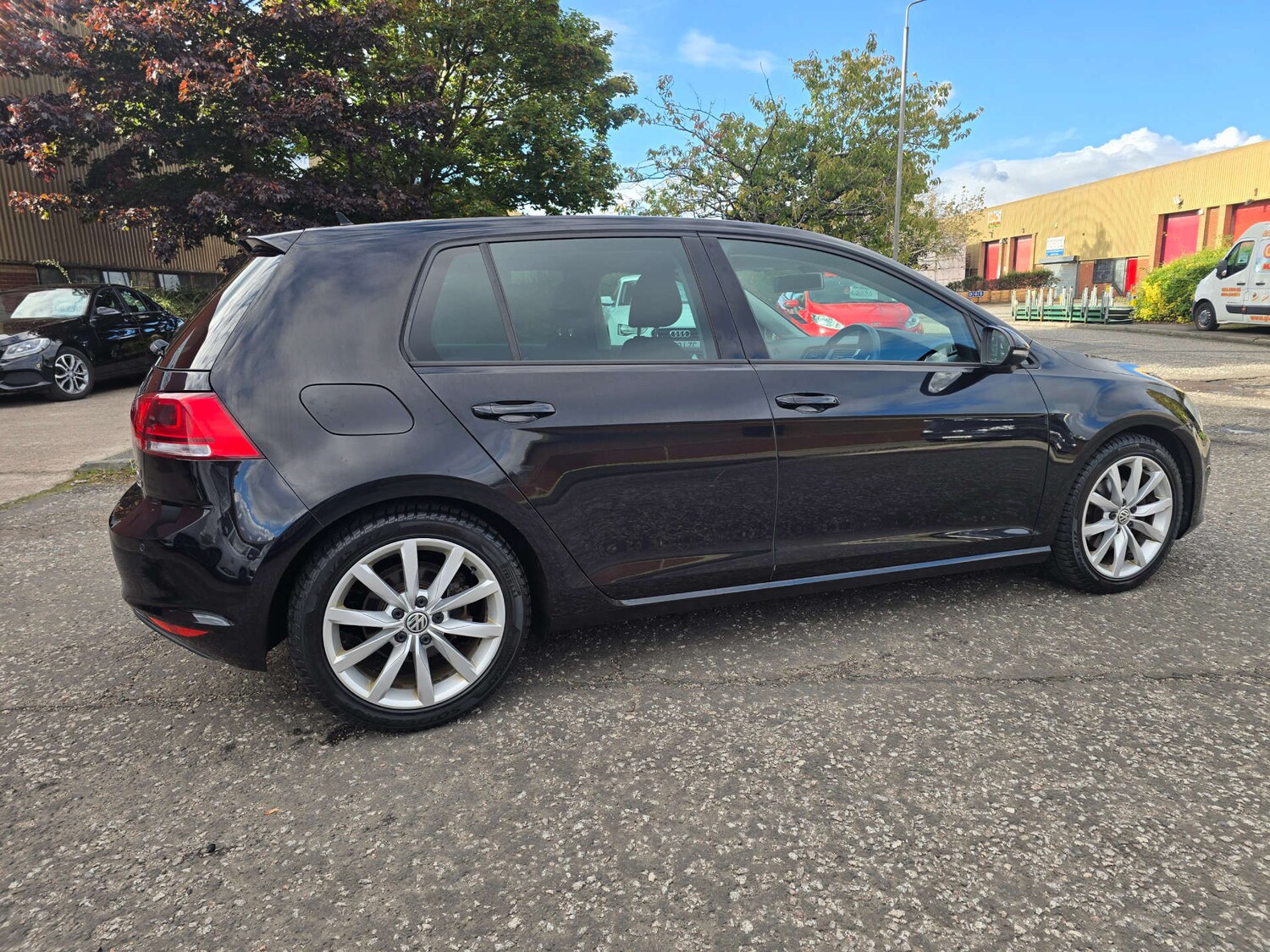 Used Volkswagen Golf 2015 for sale - 75952731: Photo 37