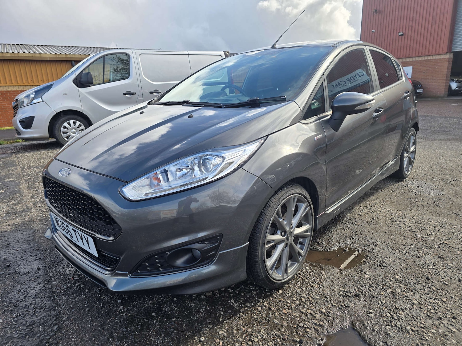 Used Ford Fiesta 2016 for sale - 78219430: Photo 3