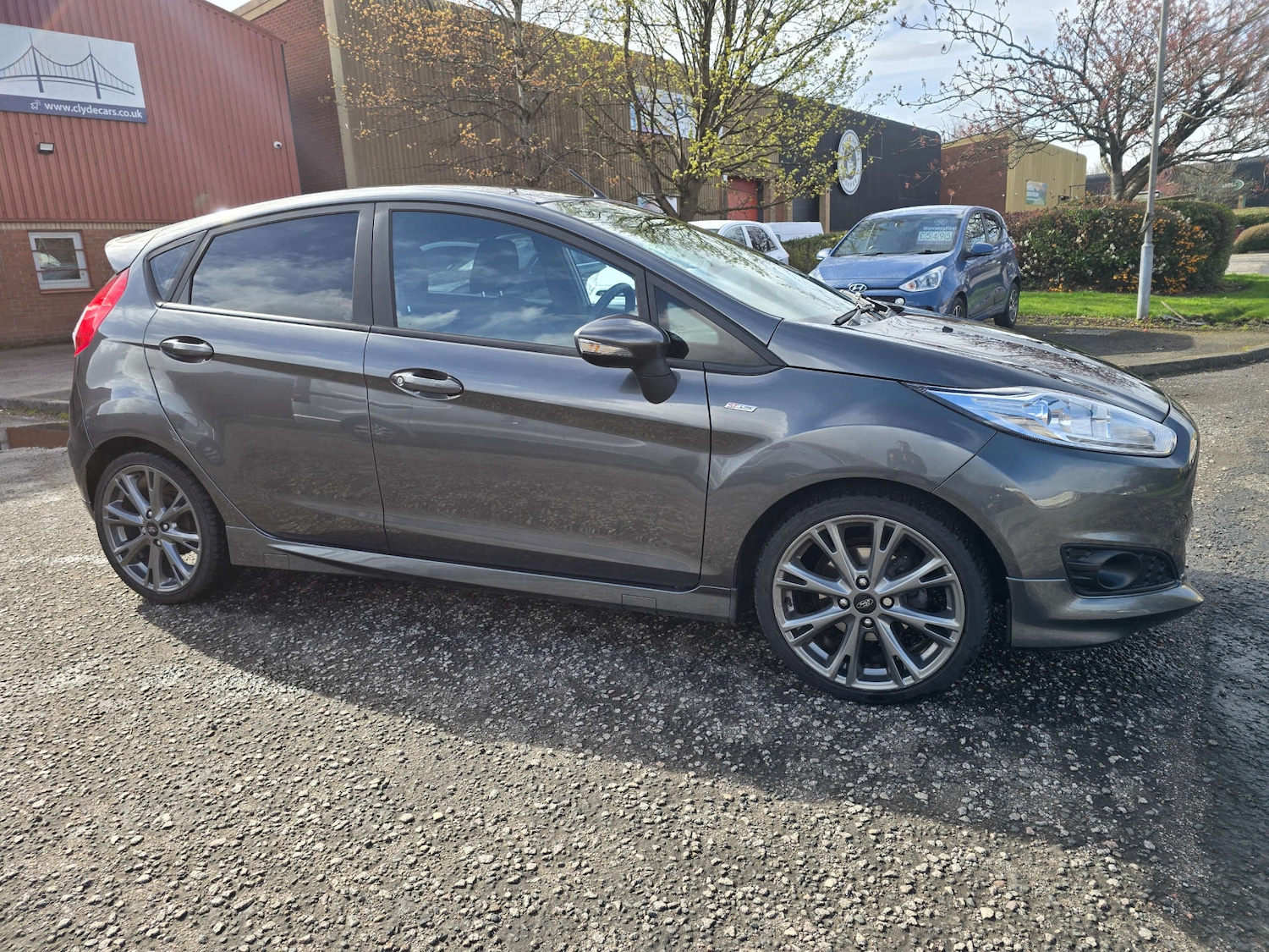 Used Ford Fiesta 2016 for sale - 78219430: Photo 4