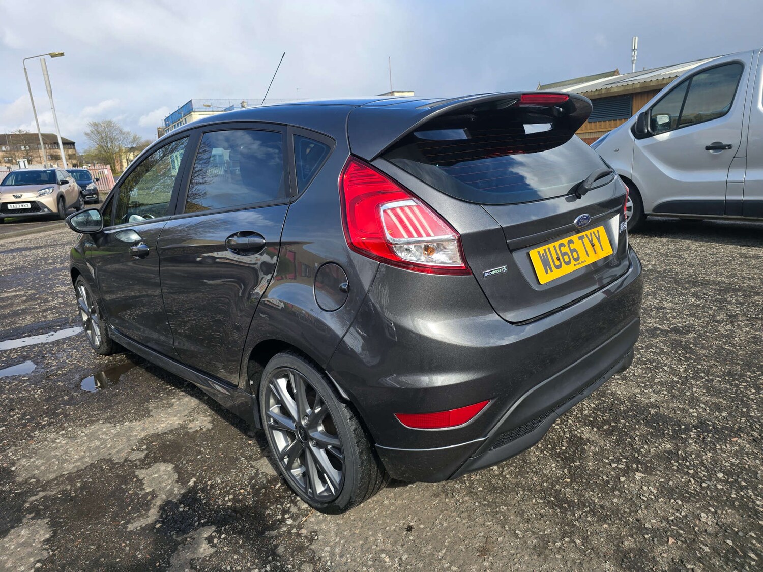 Used Ford Fiesta 2016 for sale - 78219430: Photo 8