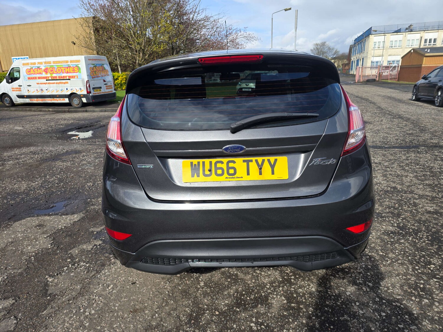 Used Ford Fiesta 2016 for sale - 78219430: Photo 9