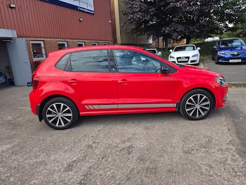 Used Volkswagen Polo 2017 for sale - 79612801: Photo