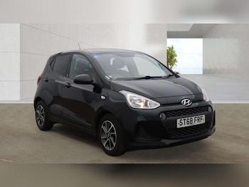 Used Hyundai i10 2018 for sale - 78677531: Photo