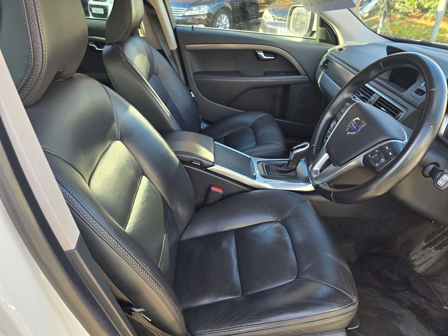 Used Volvo XC70 2015 for sale - 76375095: Photo 15