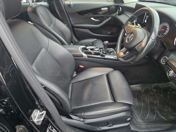 Used Mercedes-Benz C Class 2017 for sale - 76277854: Photo 42