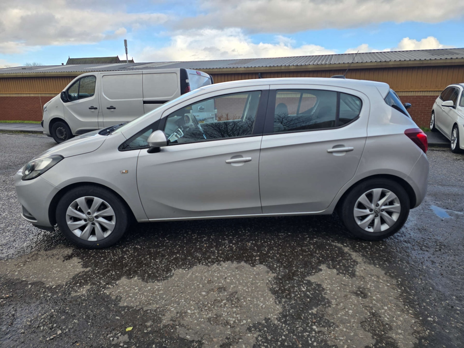 Used Vauxhall Corsa 2016 for sale - 78094540: Photo 5