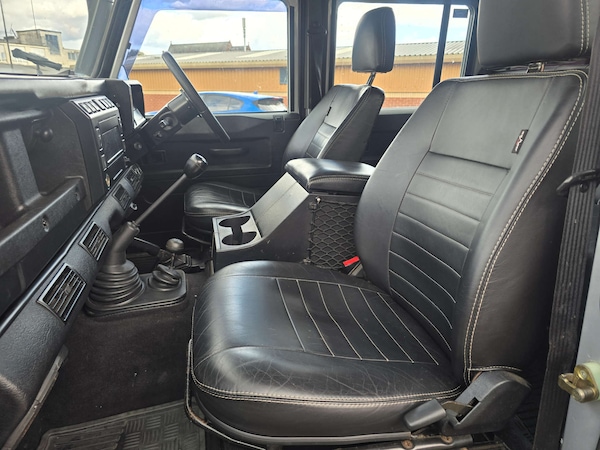 Used Land Rover Defender 2005 for sale - 75654777: Photo 14