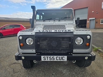 Used Land Rover Defender 2005 for sale - 75654777: Photo