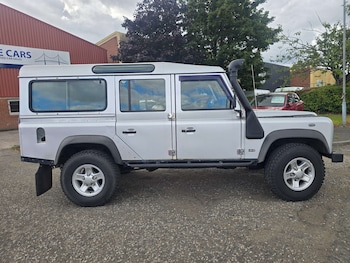 Used Land Rover Defender 2005 for sale - 75654777: Photo