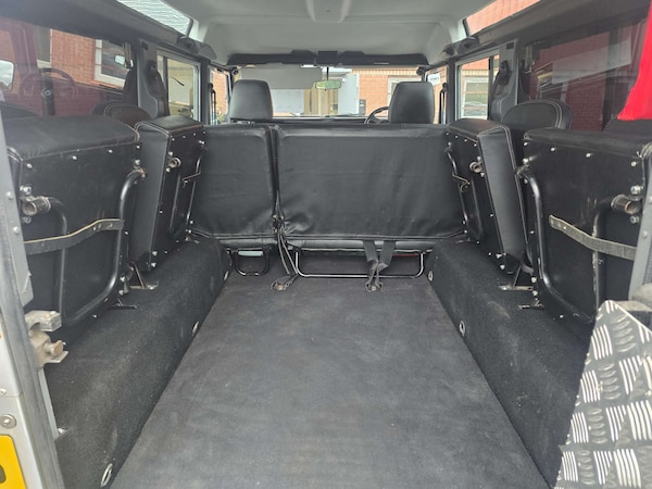 Used Land Rover Defender 2005 for sale - 75654777: Photo 64