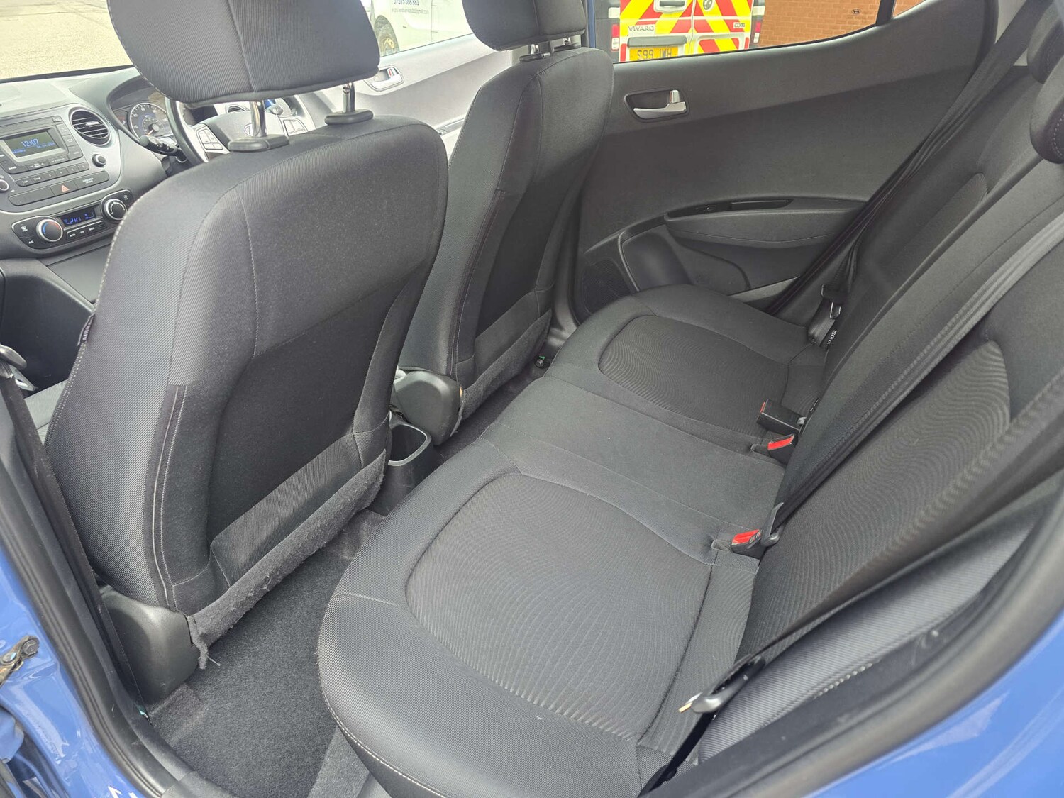 Used Hyundai i10 2017 for sale - 78144604: Photo 18