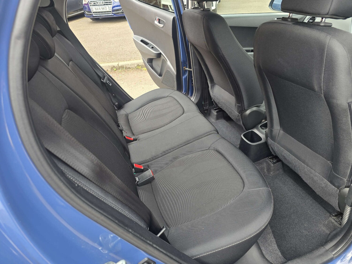 Used Hyundai i10 2017 for sale - 78144604: Photo 19