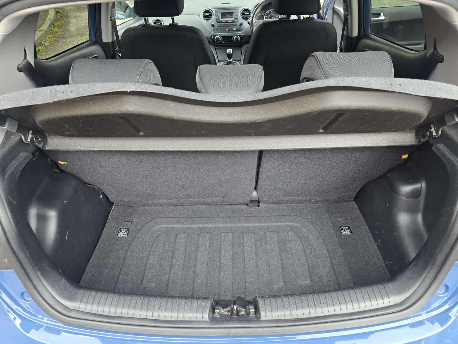 Used Hyundai i10 2017 for sale - 78144604: Photo 20