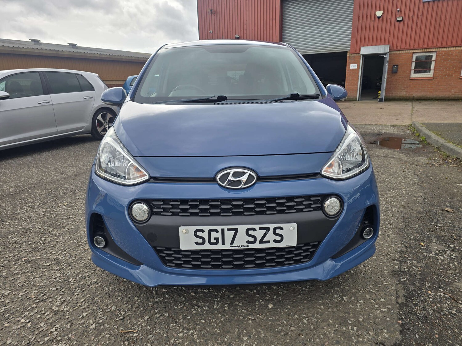 Used Hyundai i10 2017 for sale - 78144604: Photo 23