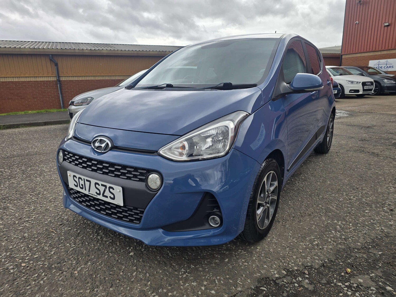 Used Hyundai i10 2017 for sale - 78144604: Photo 24