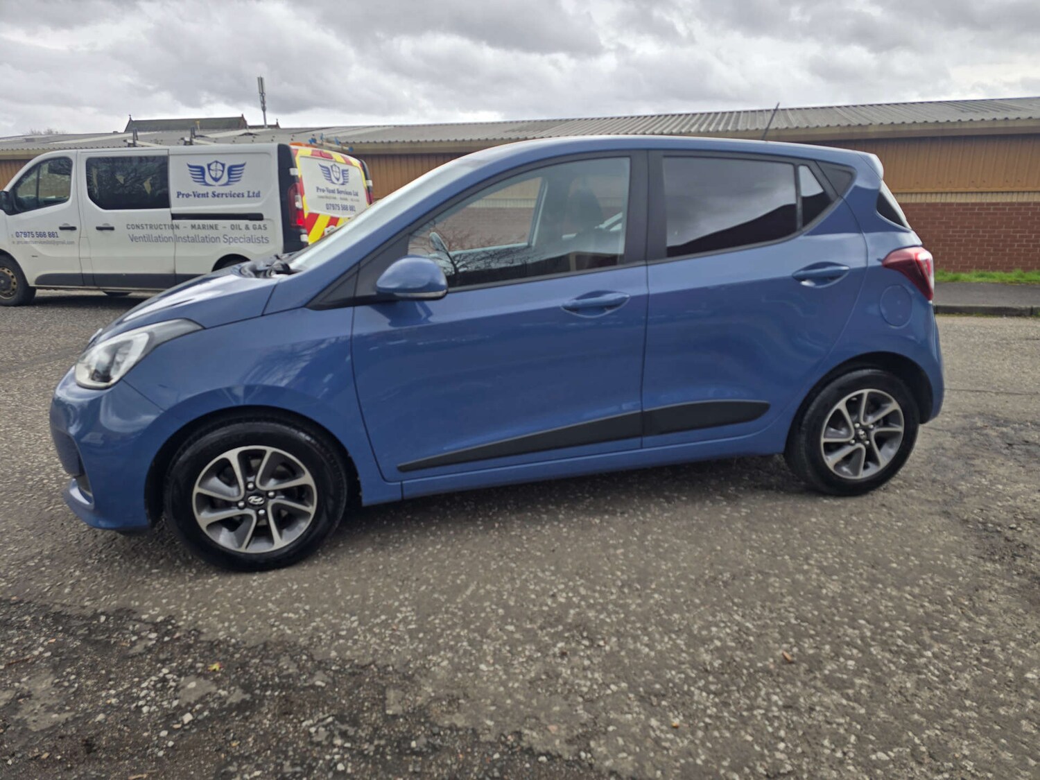 Used Hyundai i10 2017 for sale - 78144604: Photo 28