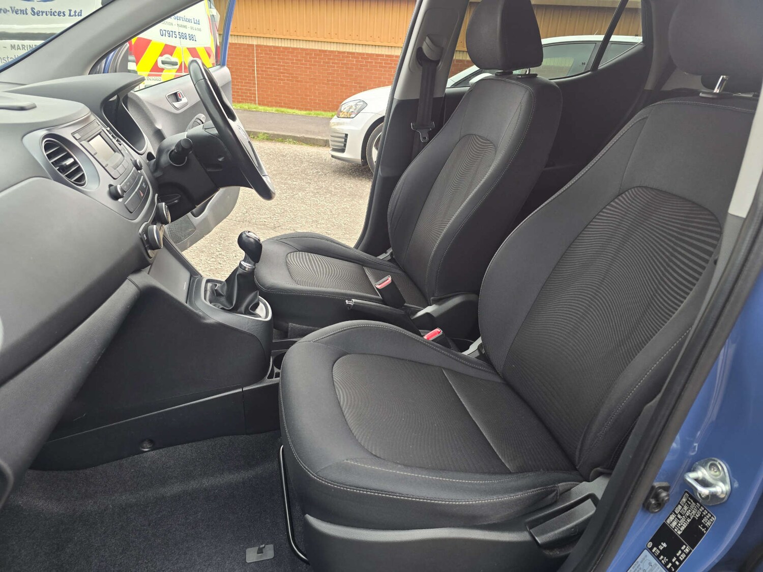 Used Hyundai i10 2017 for sale - 78144604: Photo 47