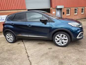 Used Renault Captur 2017 for sale - 74818212: Photo