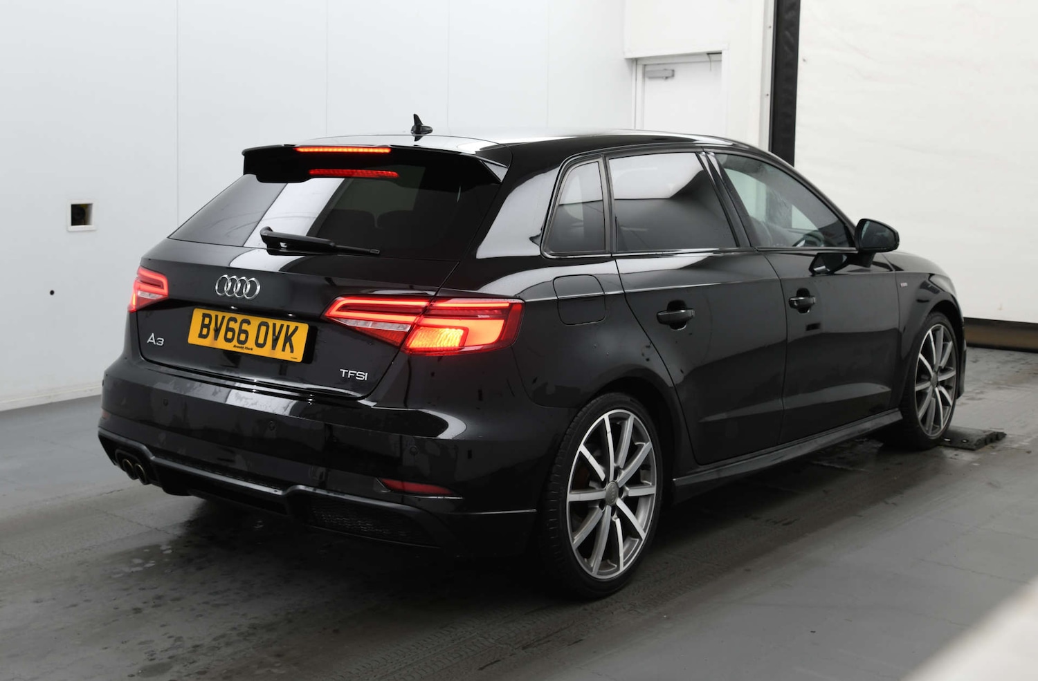 Used Audi A3 2016 for sale - 76687512: Photo 4