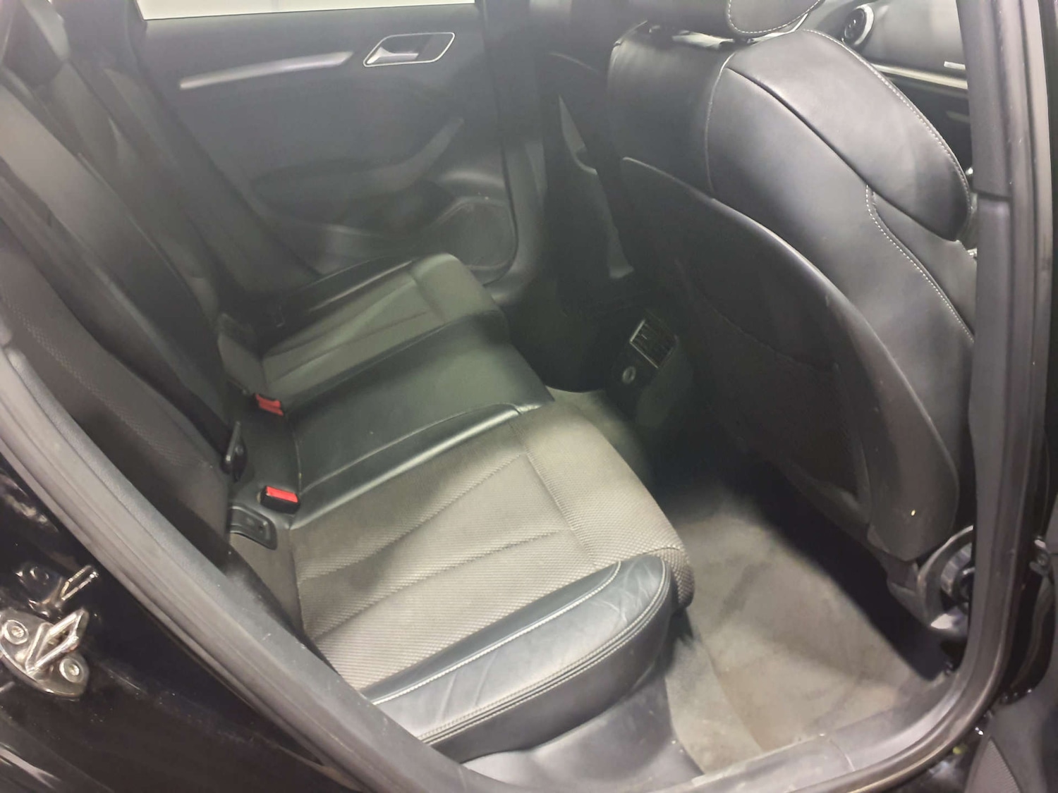 Used Audi A3 2016 for sale - 76687512: Photo 8