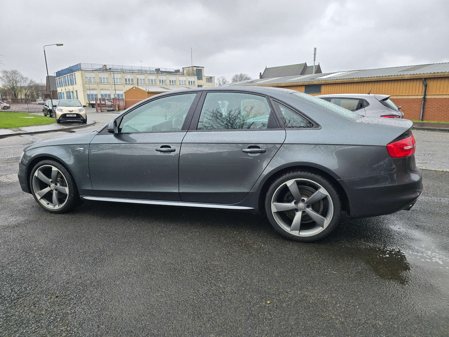 Used Audi A4 2013 for sale - 78122947: Photo 29