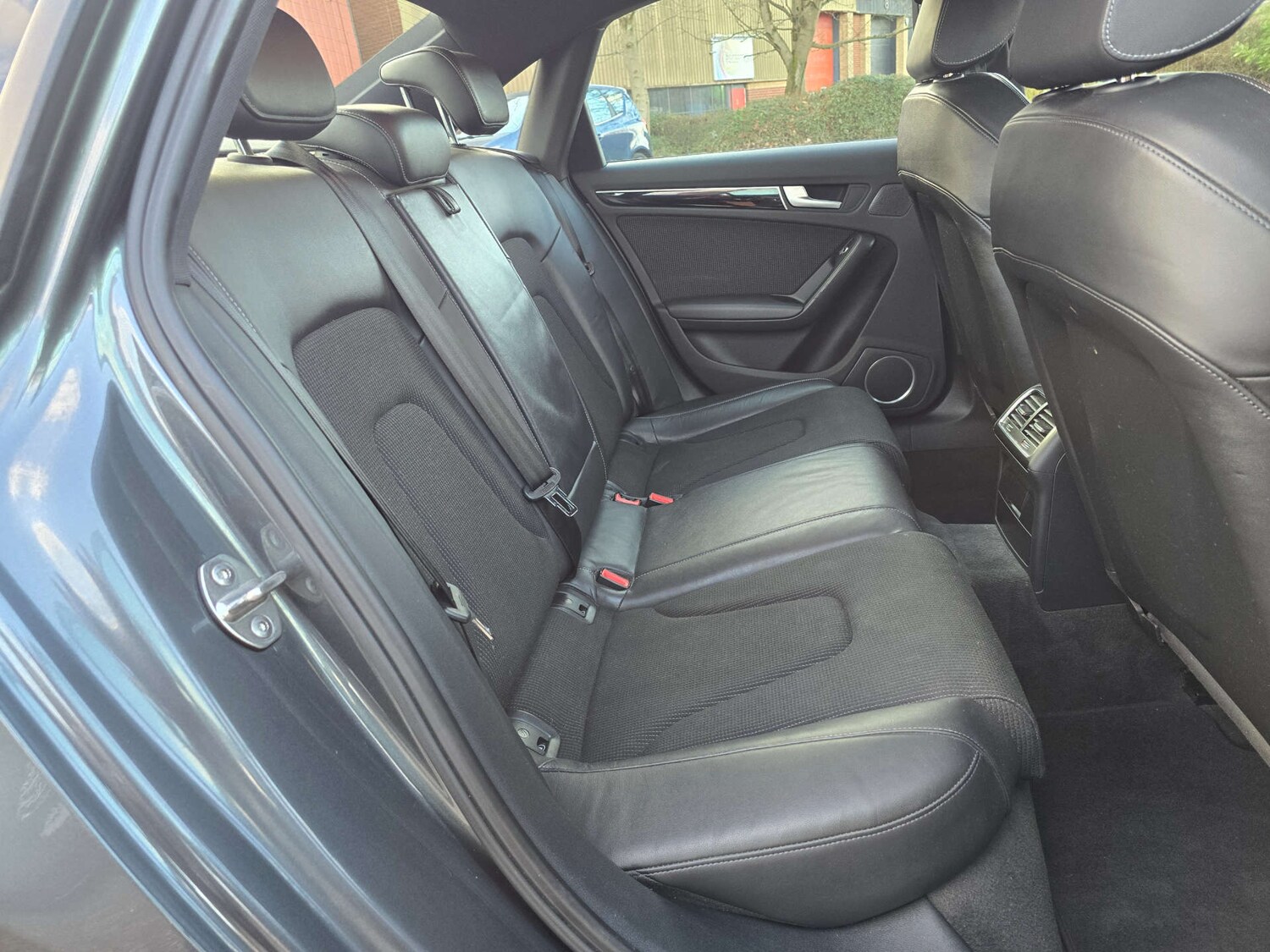 Used Audi A4 2013 for sale - 78122947: Photo 51