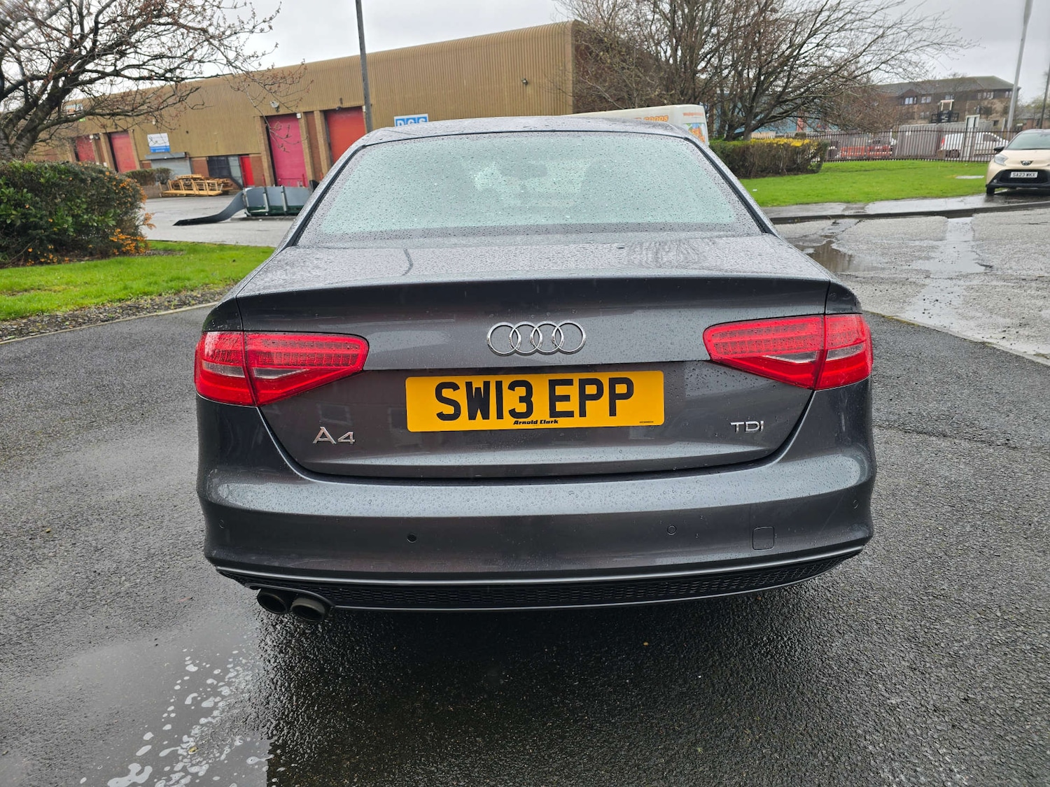 Used Audi A4 2013 for sale - 78122947: Photo 9