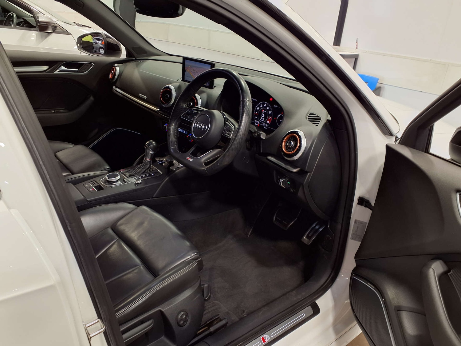 Used Audi S3 2018 for sale - 77837319: Photo 16