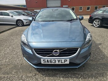 Used Volvo V40 2013 for sale - 77241084: Photo
