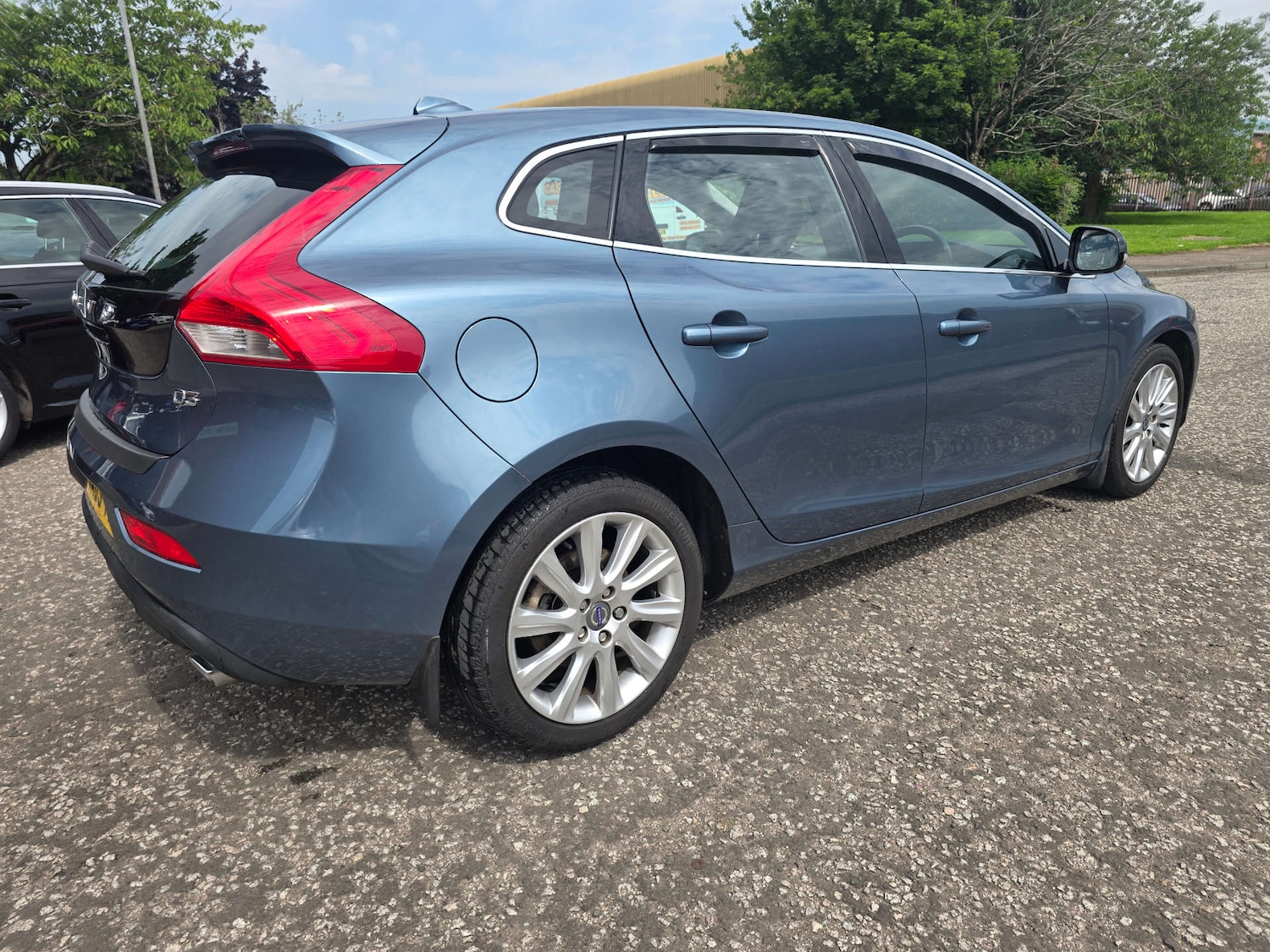 Used Volvo V40 2013 for sale - 77241084: Photo 36
