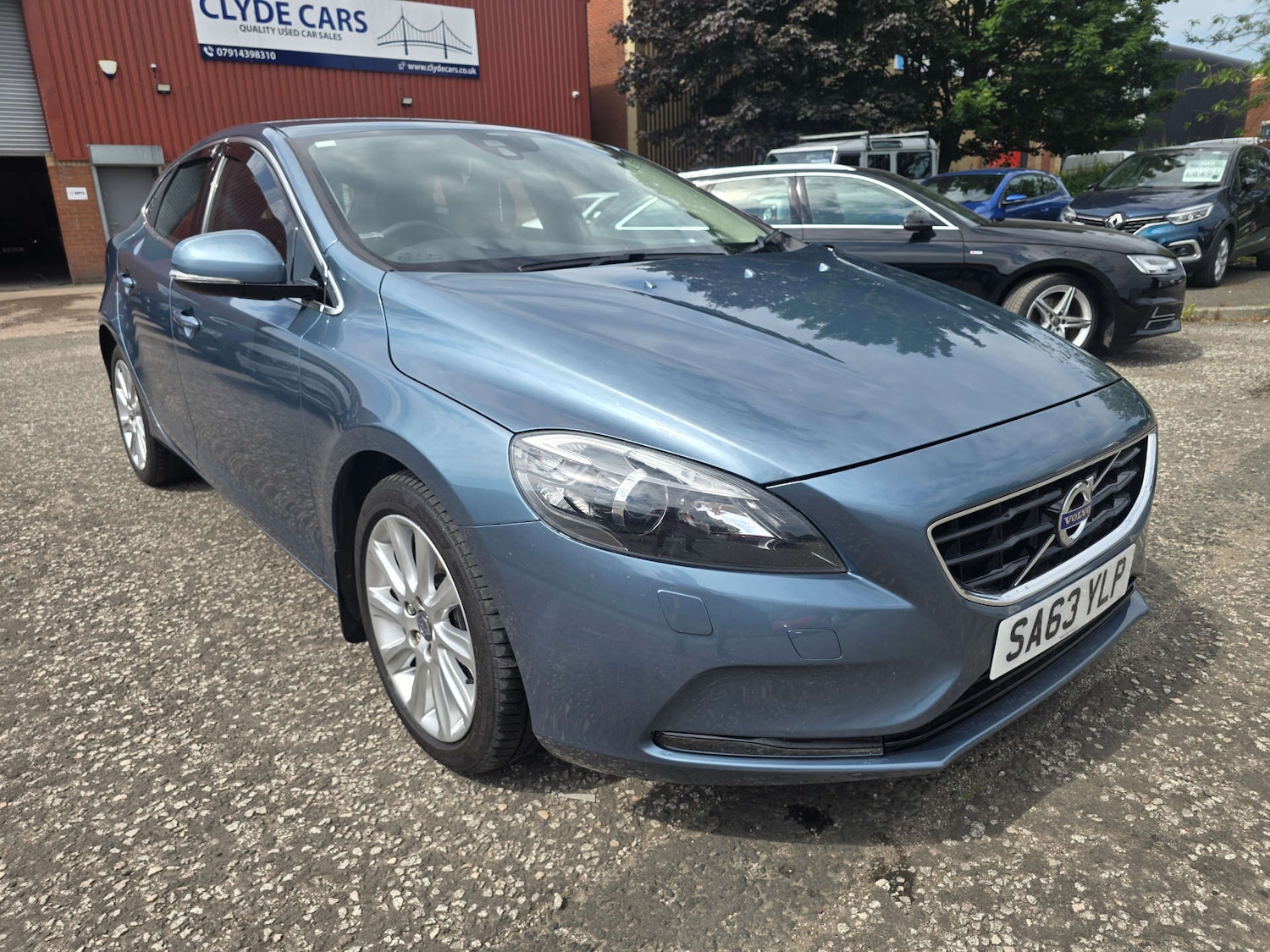 Used Volvo V40 2013 for sale - 77241084: Photo 43