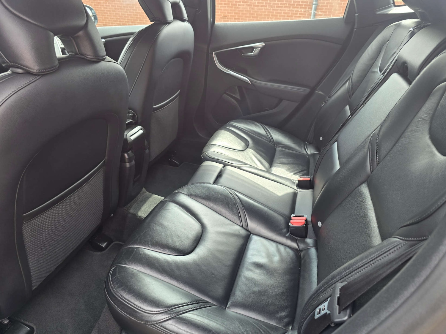 Used Volvo V40 2013 for sale - 77241084: Photo 52