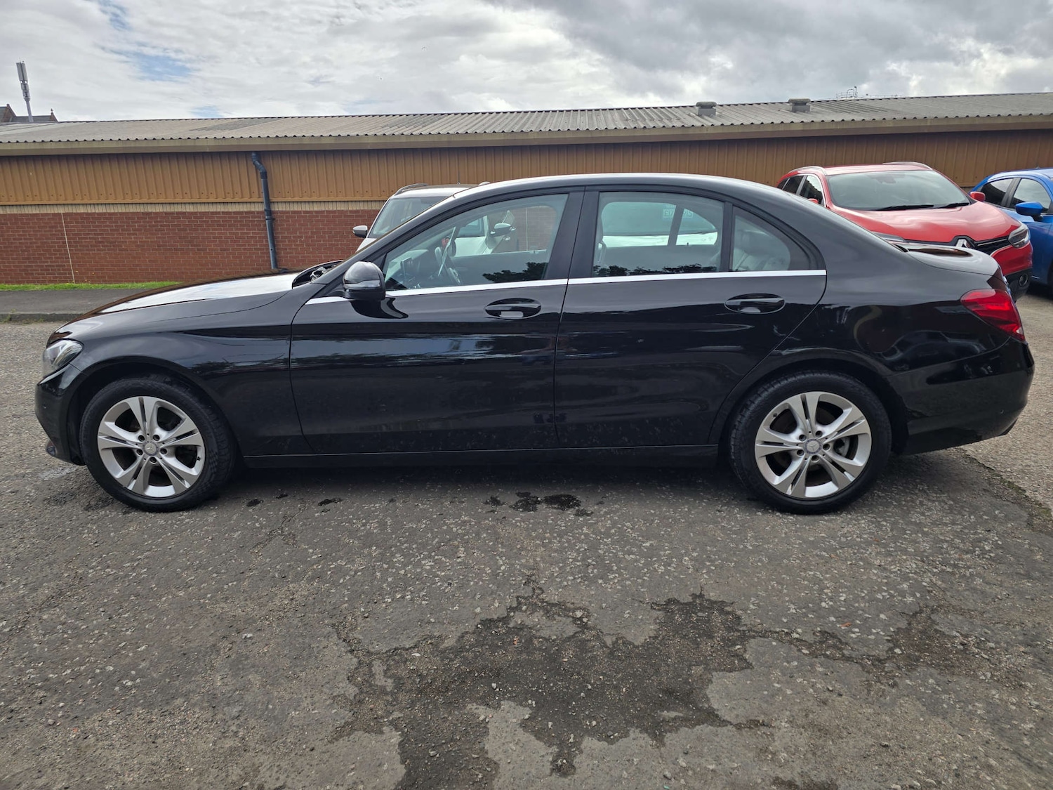 Vehicle 29