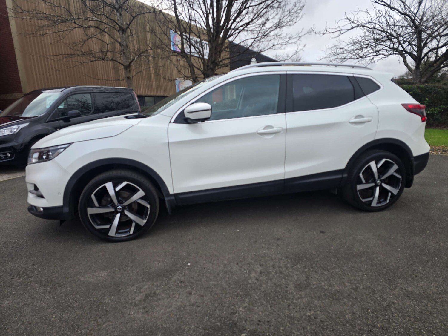 Used Nissan Qashqai 2018 for sale - 77452441: Photo 27