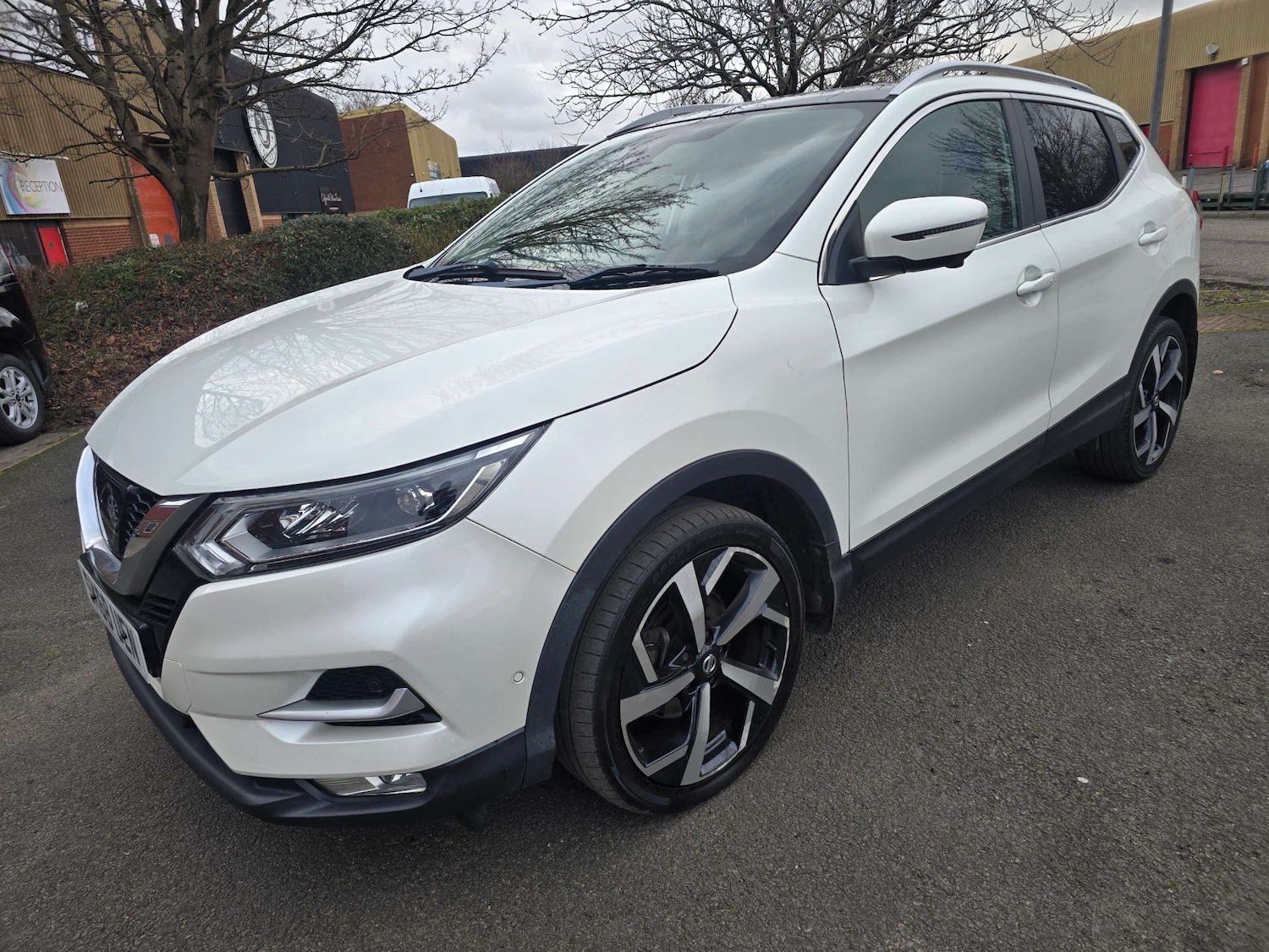 Used Nissan Qashqai 2018 for sale - 77452441: Photo 3