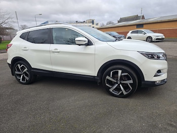 Used Nissan Qashqai 2018 for sale - 77452441: Photo