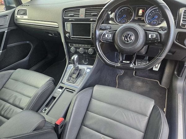 Used Volkswagen Golf 2015 for sale - 76098115: Photo 13