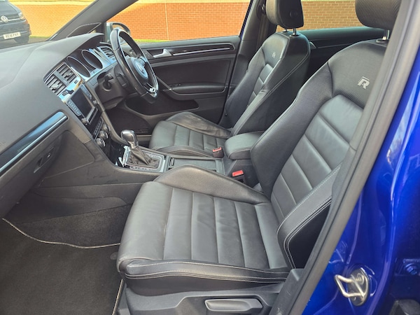 Used Volkswagen Golf 2015 for sale - 76098115: Photo 14