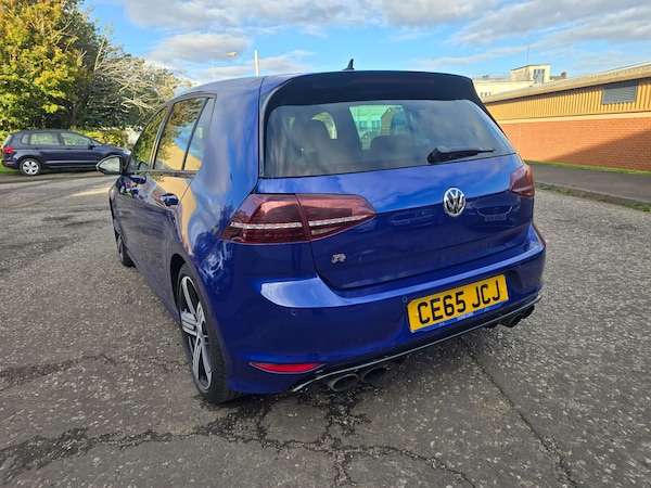 Used Volkswagen Golf 2015 for sale - 76098115: Photo 32