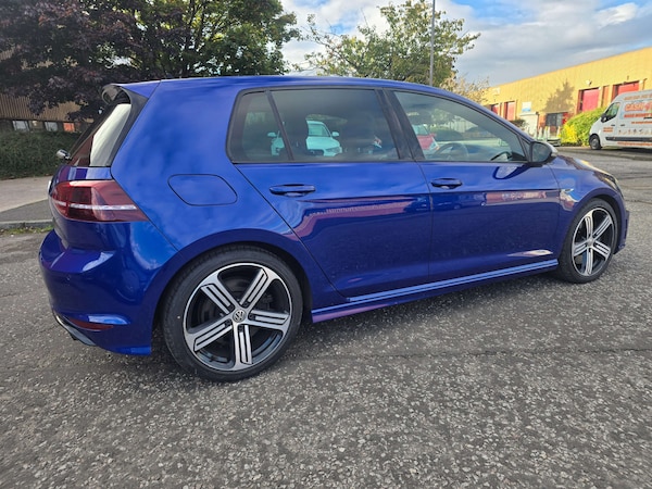 Used Volkswagen Golf 2015 for sale - 76098115: Photo 38