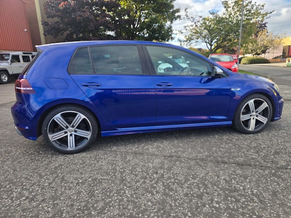 Used Volkswagen Golf 2015 for sale - 76098115: Photo 40