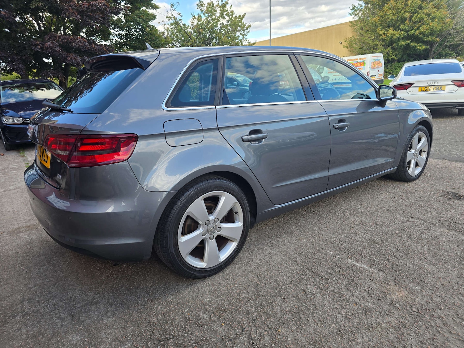 Used Audi A3 2016 for sale - 76628280: Photo 6