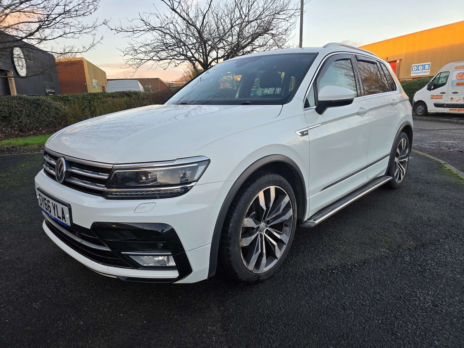 Used Volkswagen Tiguan 2017 for sale - 77022659: Photo 3