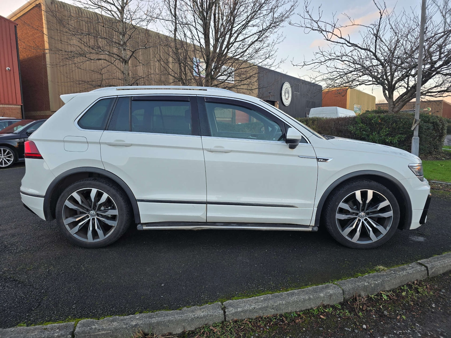 Used Volkswagen Tiguan 2017 for sale - 77022659: Photo 43