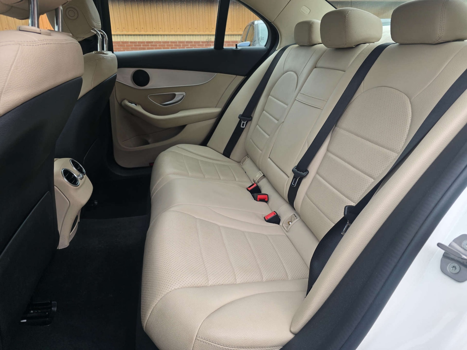 Used Mercedes-Benz C Class 2016 for sale - 77231165: Photo 56