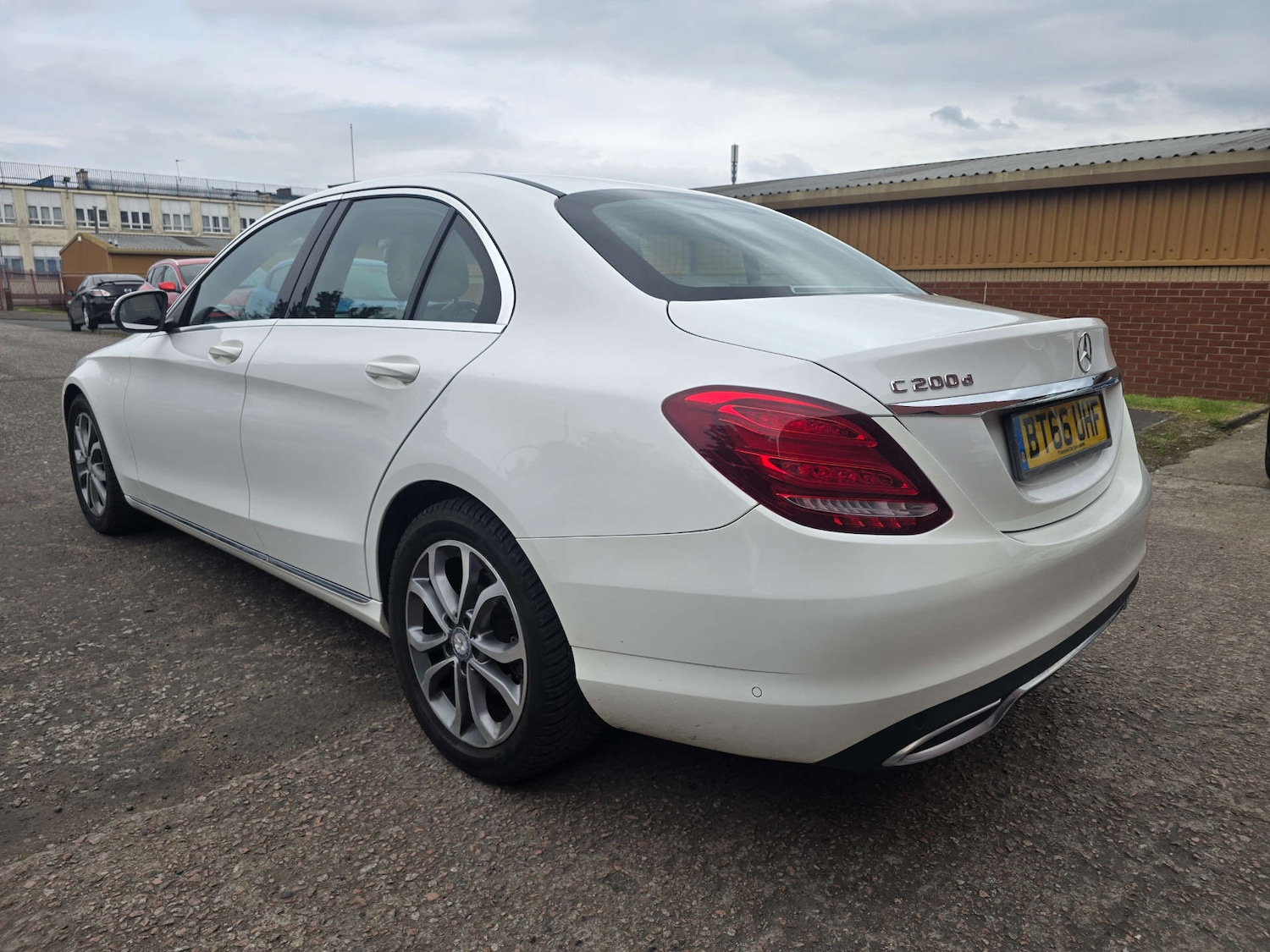 Used Mercedes-Benz C Class 2016 for sale - 77231165: Photo 8